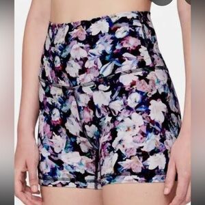 Align shorts from Lululemon- 2 inch inseam